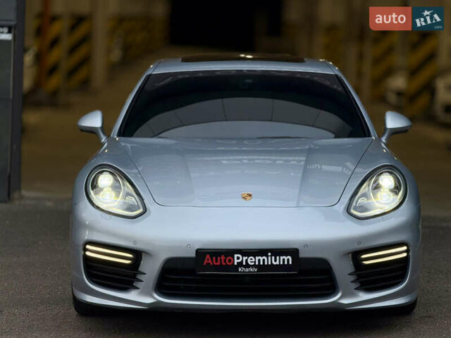 Серый Порше Панамера, объемом двигателя 4.8 л и пробегом 113 тыс. км за 30000 $, фото 3 на Automoto.ua