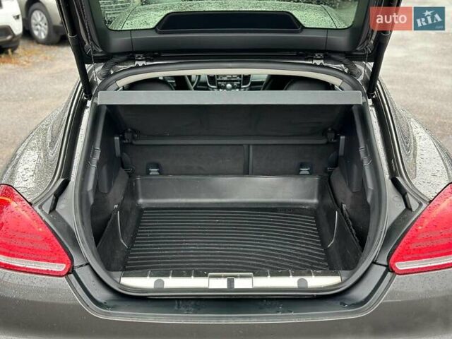 Порше Панамера 2013 в Виннице на Automoto.ua Серый Порше Панамера, объемом двигателя 3.6 л и пробегом 225 тыс. км за 29690 $, фото 12 на Automoto.ua