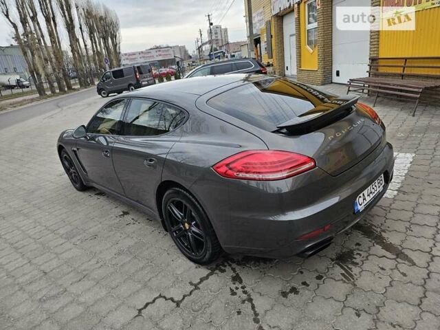 Сірий Порше Panamera, об'ємом двигуна 2.97 л та пробігом 190 тис. км за 55000 $, фото 20 на Automoto.ua