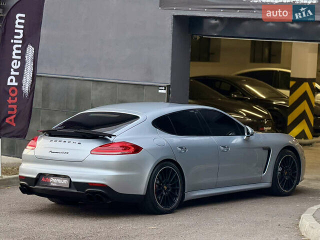 Серый Порше Панамера, объемом двигателя 4.8 л и пробегом 113 тыс. км за 30000 $, фото 7 на Automoto.ua