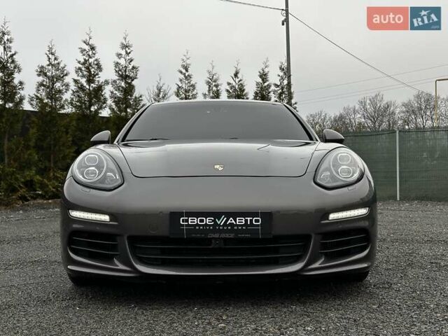 Сірий Порше Panamera, об'ємом двигуна 3 л та пробігом 192 тис. км за 22999 $, фото 1 на Automoto.ua