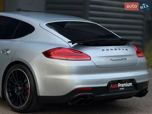 Серый Порше Панамера, объемом двигателя 4.8 л и пробегом 113 тыс. км за 30000 $, фото 10 на Automoto.ua