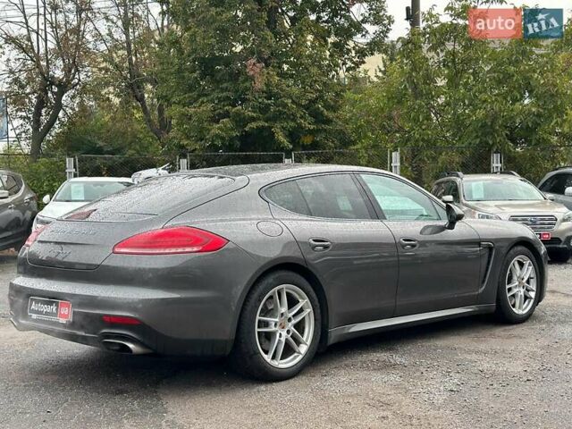 Порше Панамера 2013 в Виннице на Automoto.ua Серый Порше Панамера, объемом двигателя 3.6 л и пробегом 225 тыс. км за 29690 $, фото 6 на Automoto.ua