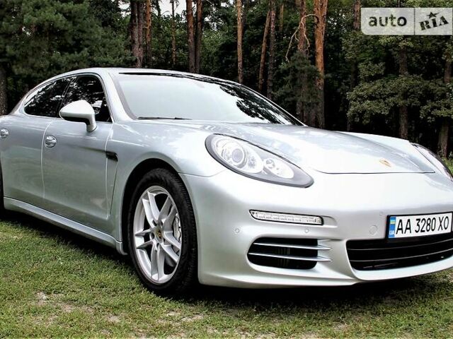 Сірий Порше Panamera, об'ємом двигуна 3 л та пробігом 88 тис. км за 45500 $, фото 1 на Automoto.ua