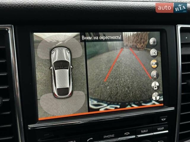 Сірий Порше Panamera, об'ємом двигуна 3 л та пробігом 192 тис. км за 22999 $, фото 39 на Automoto.ua