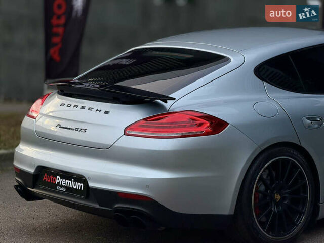 Серый Порше Панамера, объемом двигателя 4.8 л и пробегом 113 тыс. км за 30000 $, фото 8 на Automoto.ua