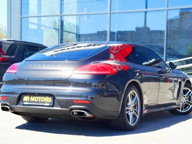 Сірий Порше Panamera, об'ємом двигуна 3.6 л та пробігом 114 тис. км за 31500 $, фото 1 на Automoto.ua