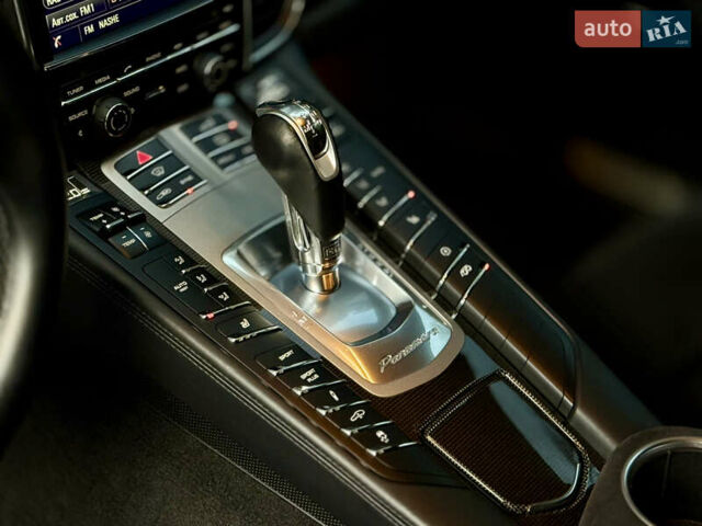 Серый Порше Панамера, объемом двигателя 4.8 л и пробегом 113 тыс. км за 30000 $, фото 14 на Automoto.ua