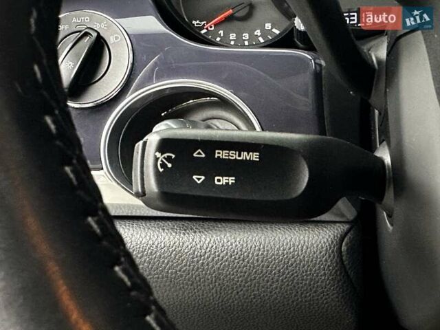Сірий Порше Panamera, об'ємом двигуна 3 л та пробігом 192 тис. км за 22999 $, фото 30 на Automoto.ua