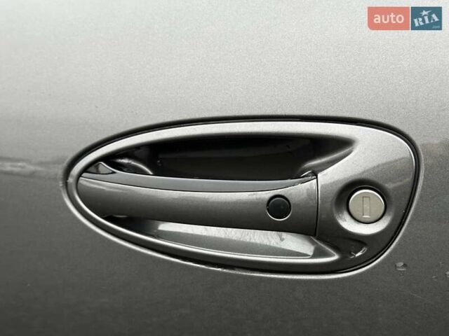 Сірий Порше Panamera, об'ємом двигуна 3 л та пробігом 192 тис. км за 22999 $, фото 17 на Automoto.ua