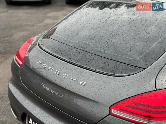 Порше Панамера 2013 в Виннице на Automoto.ua Серый Порше Панамера, объемом двигателя 3.6 л и пробегом 225 тыс. км за 29690 $, фото 7 на Automoto.ua