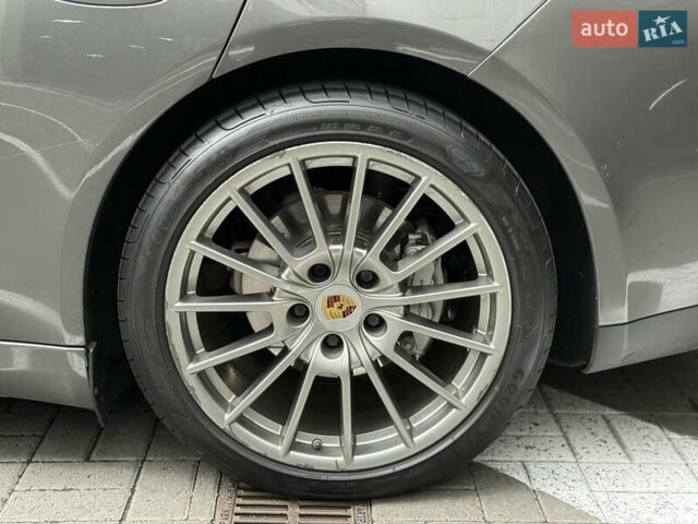 Серый Порше Панамера, объемом двигателя 3 л и пробегом 153 тыс. км за 26500 $, фото 11 на Automoto.ua