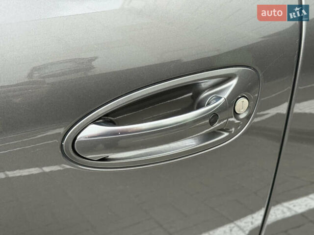 Серый Порше Панамера, объемом двигателя 3 л и пробегом 153 тыс. км за 26500 $, фото 4 на Automoto.ua