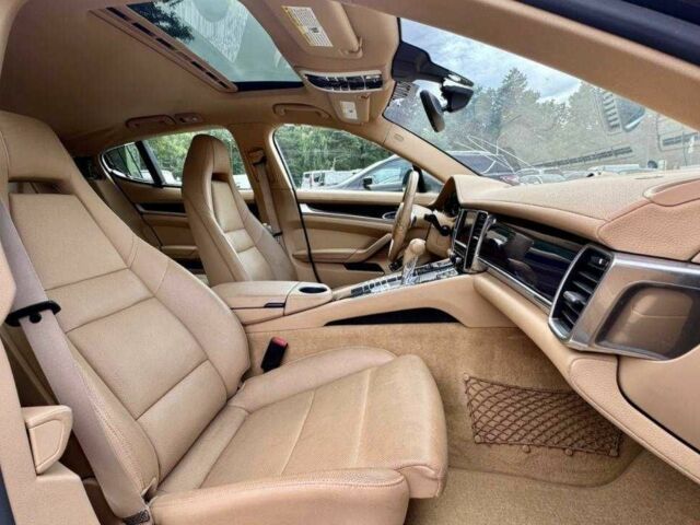 Сірий Порше Panamera, об'ємом двигуна 3 л та пробігом 98 тис. км за 19300 $, фото 9 на Automoto.ua