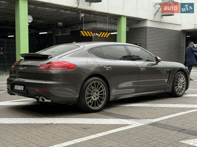 Серый Порше Панамера, объемом двигателя 3 л и пробегом 153 тыс. км за 26500 $, фото 8 на Automoto.ua