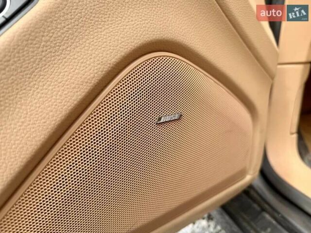 Сірий Порше Panamera, об'ємом двигуна 3 л та пробігом 98 тис. км за 18900 $, фото 10 на Automoto.ua