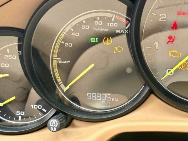 Сірий Порше Panamera, об'ємом двигуна 3 л та пробігом 98 тис. км за 19300 $, фото 6 на Automoto.ua