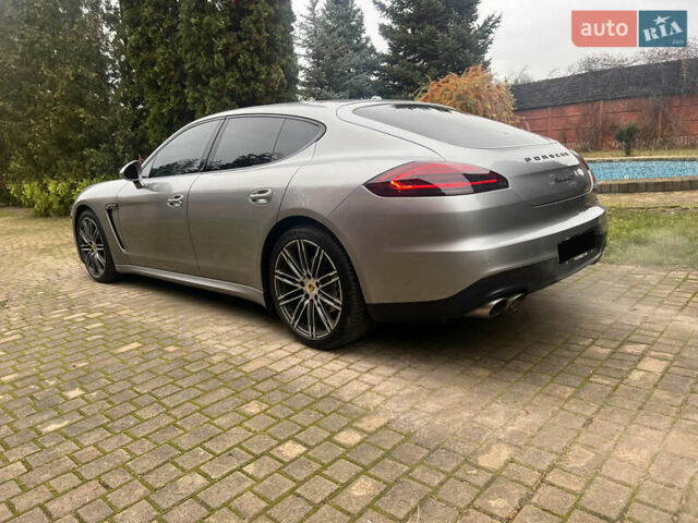 Серый Порше Панамера, объемом двигателя 3 л и пробегом 93 тыс. км за 27000 $, фото 8 на Automoto.ua