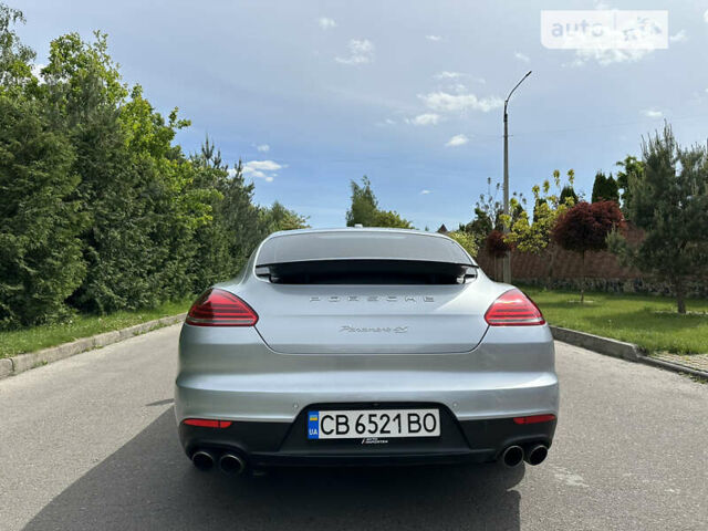 Сірий Порше Panamera, об'ємом двигуна 3 л та пробігом 106 тис. км за 40000 $, фото 6 на Automoto.ua