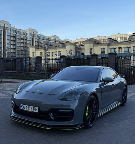 Сірий Порше Panamera, об'ємом двигуна 4 л та пробігом 70 тис. км за 69000 $, фото 2 на Automoto.ua