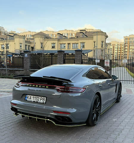 Сірий Порше Panamera, об'ємом двигуна 4 л та пробігом 70 тис. км за 69000 $, фото 3 на Automoto.ua