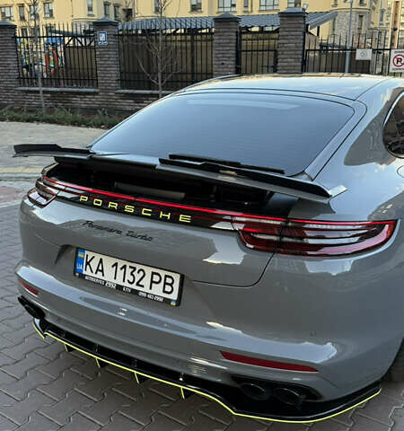 Сірий Порше Panamera, об'ємом двигуна 4 л та пробігом 70 тис. км за 69000 $, фото 7 на Automoto.ua