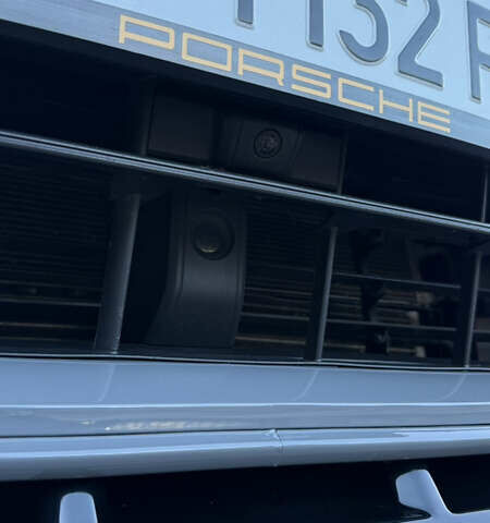 Сірий Порше Panamera, об'ємом двигуна 4 л та пробігом 70 тис. км за 69000 $, фото 10 на Automoto.ua