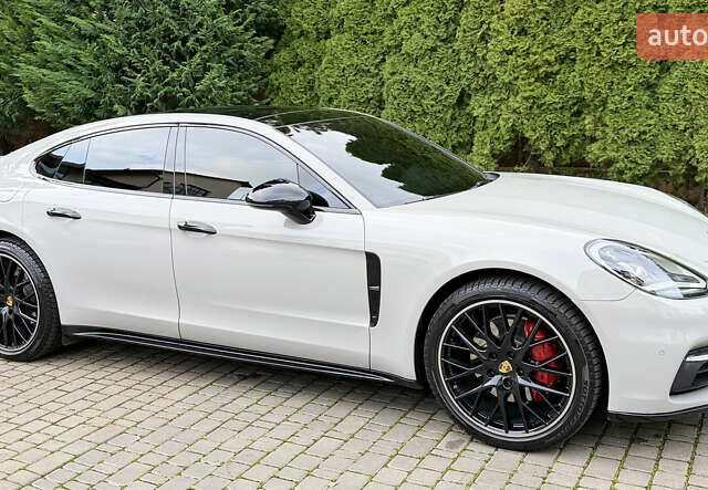 Серый Порше Панамера, объемом двигателя 2.9 л и пробегом 72 тыс. км за 68000 $, фото 9 на Automoto.ua