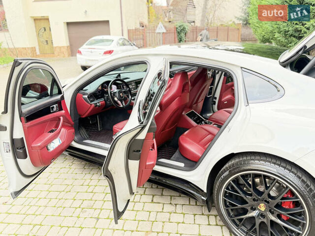 Серый Порше Панамера, объемом двигателя 2.9 л и пробегом 72 тыс. км за 68000 $, фото 19 на Automoto.ua