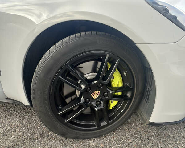 Серый Порше Панамера, объемом двигателя 2.89 л и пробегом 114 тыс. км за 49850 $, фото 14 на Automoto.ua