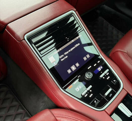 Серый Порше Панамера, объемом двигателя 2.9 л и пробегом 72 тыс. км за 68000 $, фото 32 на Automoto.ua