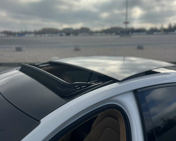 Серый Порше Панамера, объемом двигателя 2.89 л и пробегом 114 тыс. км за 49850 $, фото 16 на Automoto.ua