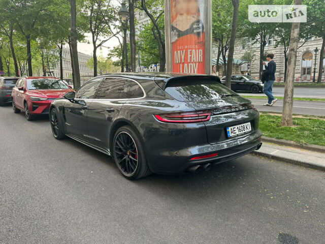 Сірий Порше Panamera, об'ємом двигуна 4 л та пробігом 53 тис. км за 85000 $, фото 2 на Automoto.ua