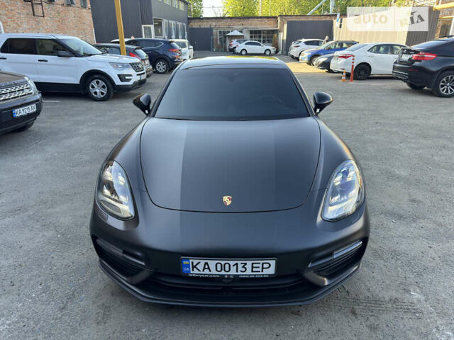 Сірий Порше Panamera, об'ємом двигуна 4 л та пробігом 105 тис. км за 79000 $, фото 13 на Automoto.ua