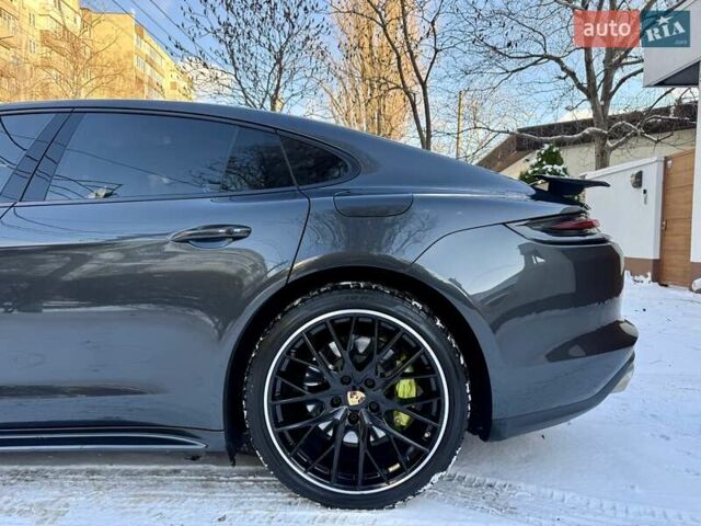Сірий Порше Panamera, об'ємом двигуна 2.89 л та пробігом 67 тис. км за 54900 $, фото 104 на Automoto.ua