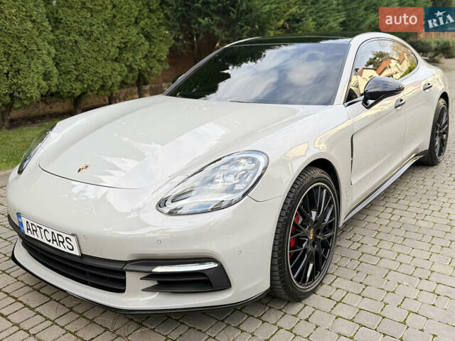 Серый Порше Панамера, объемом двигателя 2.9 л и пробегом 72 тыс. км за 68000 $, фото 2 на Automoto.ua