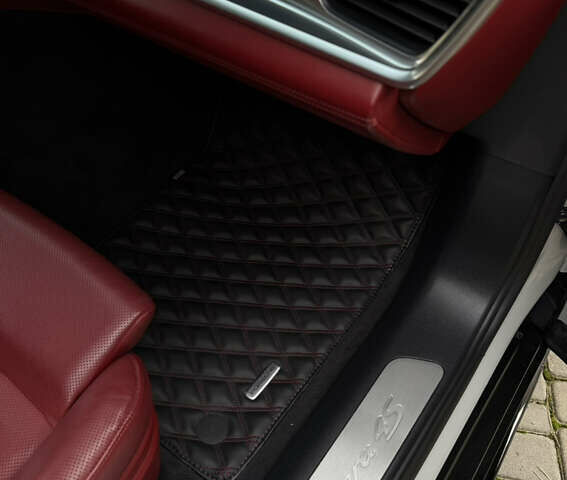 Серый Порше Панамера, объемом двигателя 2.9 л и пробегом 72 тыс. км за 68000 $, фото 26 на Automoto.ua