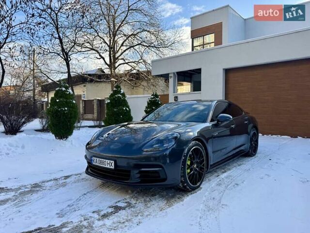 Сірий Порше Panamera, об'ємом двигуна 2.89 л та пробігом 67 тис. км за 54900 $, фото 1 на Automoto.ua