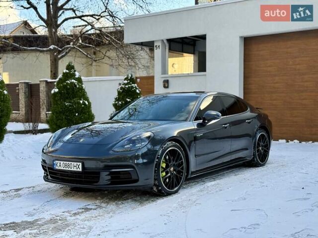 Сірий Порше Panamera, об'ємом двигуна 2.89 л та пробігом 67 тис. км за 54900 $, фото 88 на Automoto.ua