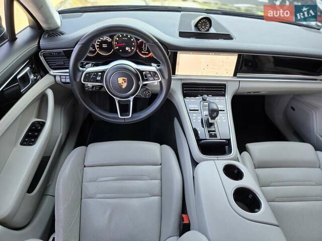 Серый Порше Панамера, объемом двигателя 2.89 л и пробегом 135 тыс. км за 47000 $, фото 6 на Automoto.ua