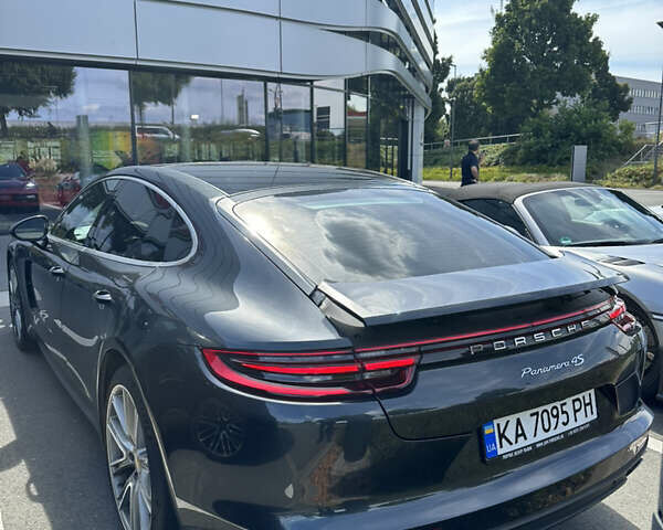 Серый Порше Панамера, объемом двигателя 2.89 л и пробегом 162 тыс. км за 49900 $, фото 2 на Automoto.ua