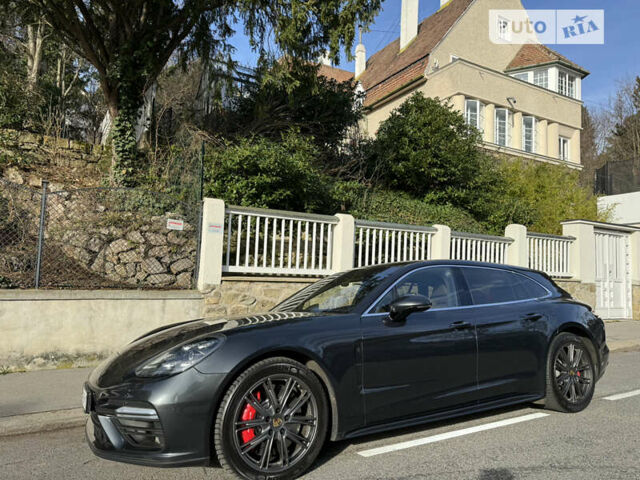 Сірий Порше Panamera, об'ємом двигуна 4 л та пробігом 53 тис. км за 85000 $, фото 6 на Automoto.ua