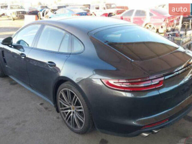Сірий Порше Panamera, об'ємом двигуна 2.89 л та пробігом 90 тис. км за 47500 $, фото 2 на Automoto.ua