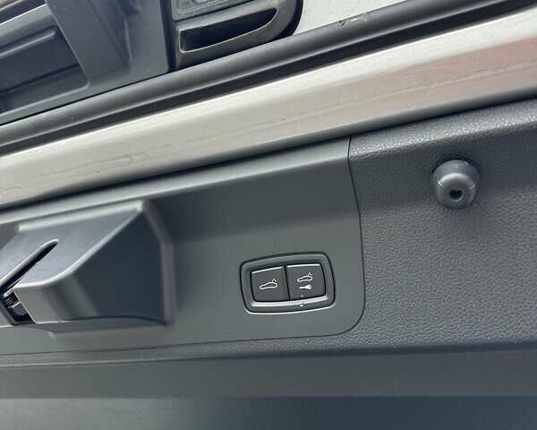 Сірий Порше Panamera, об'ємом двигуна 2.89 л та пробігом 65 тис. км за 79900 $, фото 55 на Automoto.ua