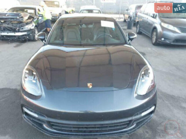 Сірий Порше Panamera, об'ємом двигуна 2.89 л та пробігом 90 тис. км за 47500 $, фото 10 на Automoto.ua