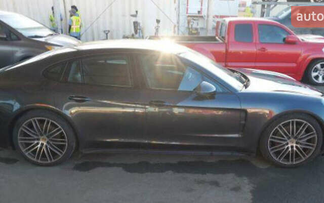 Сірий Порше Panamera, об'ємом двигуна 2.89 л та пробігом 90 тис. км за 47500 $, фото 11 на Automoto.ua