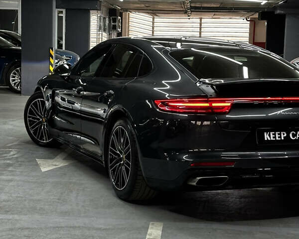 Сірий Порше Panamera, об'ємом двигуна 3 л та пробігом 85 тис. км за 58500 $, фото 3 на Automoto.ua