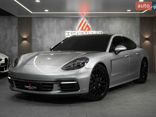 Сірий Порше Panamera, об'ємом двигуна 3 л та пробігом 62 тис. км за 45500 $, фото 7 на Automoto.ua