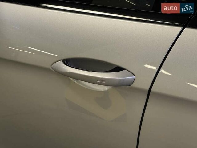 Серый Порше Панамера, объемом двигателя 2.89 л и пробегом 44 тыс. км за 80057 $, фото 16 на Automoto.ua