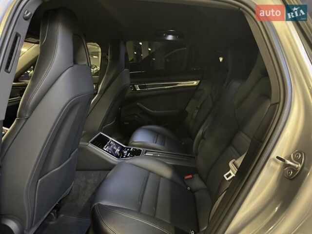 Серый Порше Панамера, объемом двигателя 2.89 л и пробегом 44 тыс. км за 80057 $, фото 44 на Automoto.ua